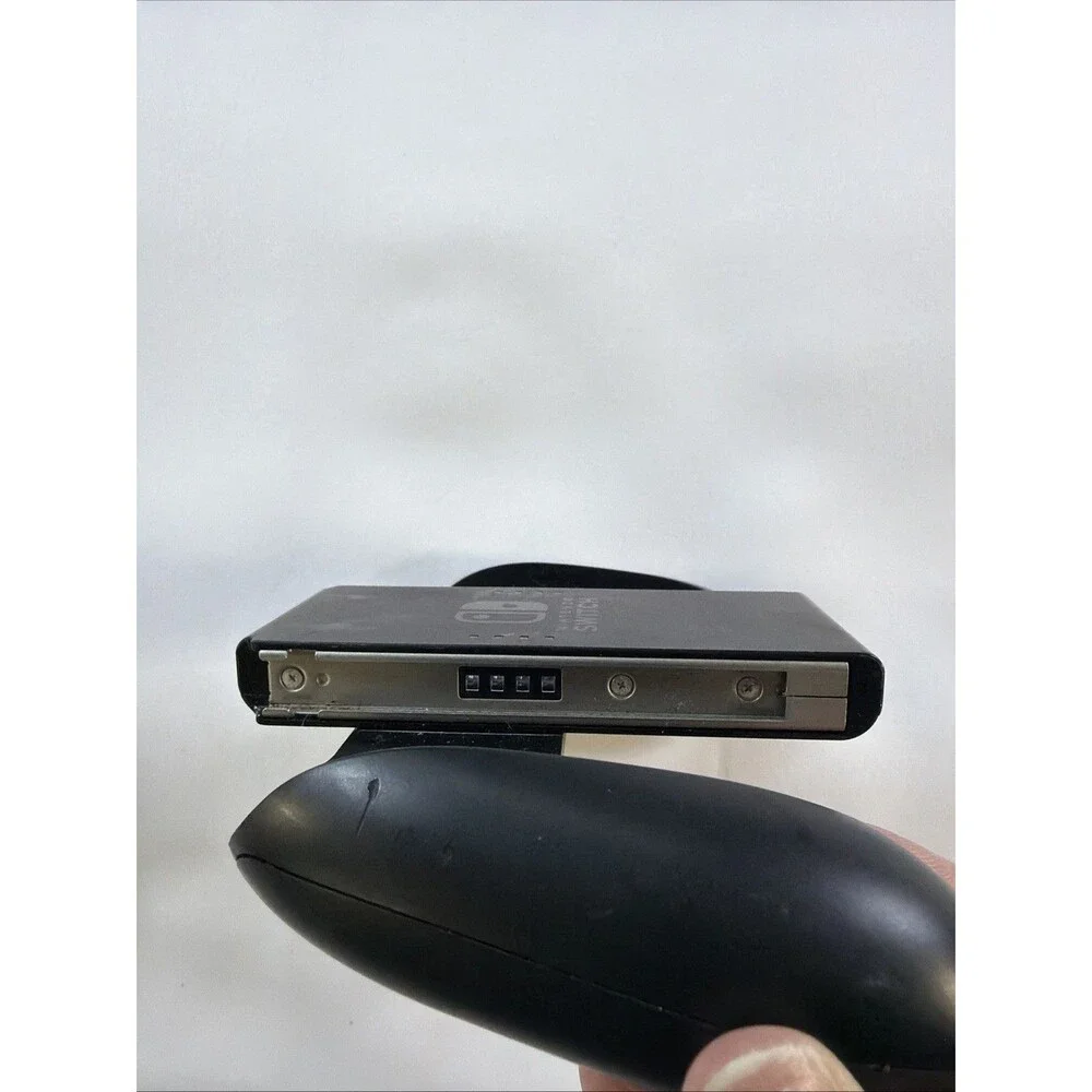 Nintendo Joy-Con OEM Charging Grip Controller Black HAC-011 - Pre-Owned